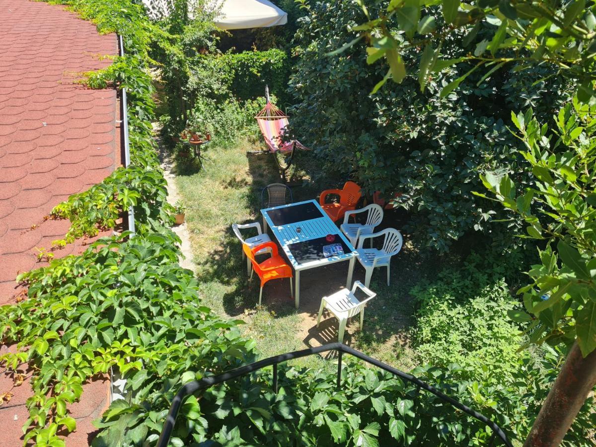 Mi Casa Es Tu Casa - Shkodra Backpackers Hostel Exterior photo